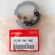 31206-KW1-901 Brush & Holder